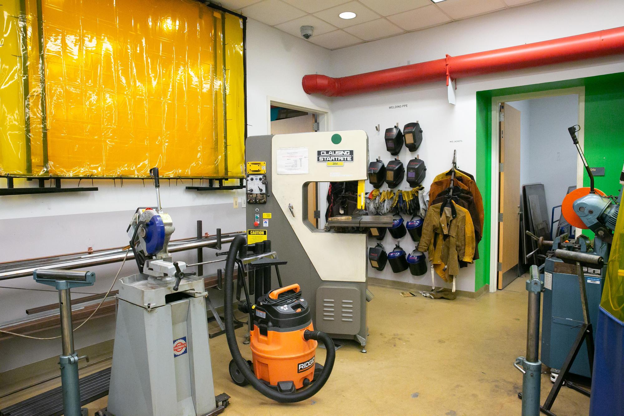 A look inside the Abrasive Room at Olin College